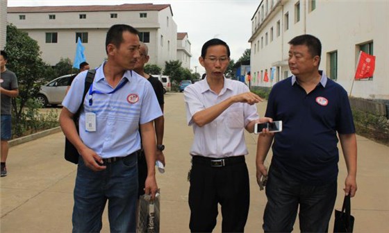 李軍借助雅大釀酒設(shè)備 1年內(nèi)就供不應(yīng)求 并成功拿到酒類生產(chǎn)許可證-05 李軍借助雅大釀酒設(shè)備 1年內(nèi)就供不應(yīng)求 并成功拿到酒類生產(chǎn)許可證-05