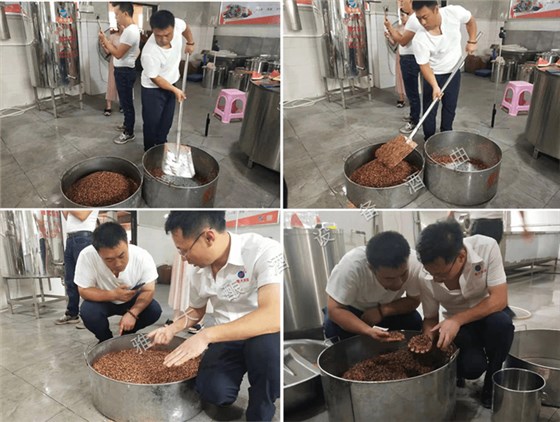 陳哥在雅大酒廠自己動(dòng)手做高粱酒3 陳哥在雅大酒廠自己動(dòng)手做高粱酒3