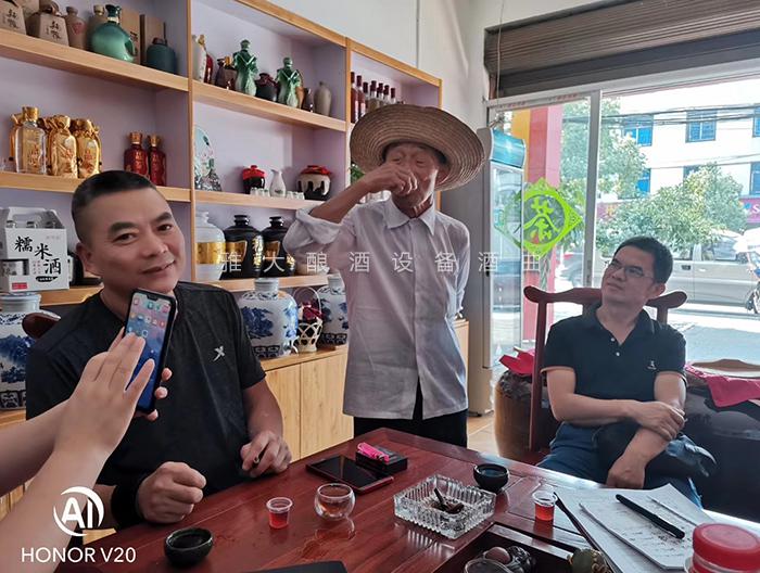 夏季用不銹鋼釀酒設(shè)備做酒，這3大白酒市場(chǎng)一定要把握?。?